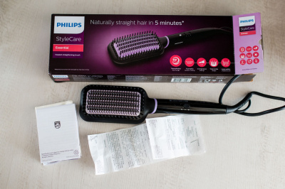 - Philips StyleCare Essential BHH880/00